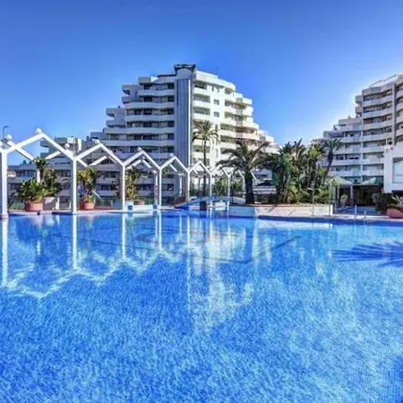 Benal Ii, Estudio Con Parque Acuatico Y Vistas Al Mar. Апартаменты *