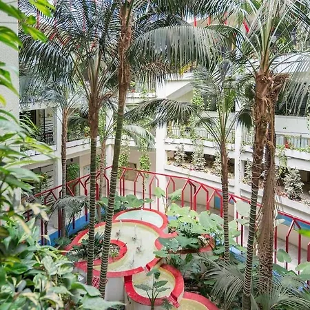 Benal Ii, Estudio Con Parque Acuatico Y Vistas Al Mar. Бенальмадена