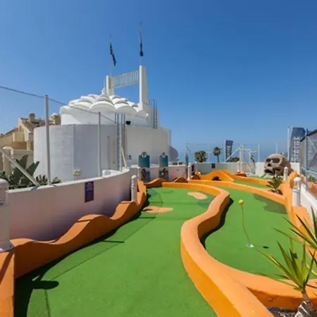 Апартаменты Benal Ii, Estudio Con Parque Acuatico Y Vistas Al Mar. *