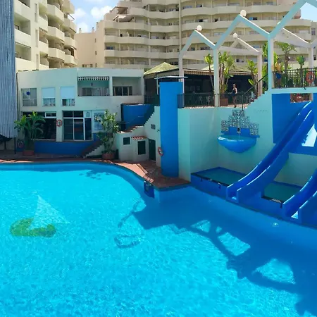 Benal Ii, Estudio Con Parque Acuatico Y Vistas Al Mar. Бенальмадена